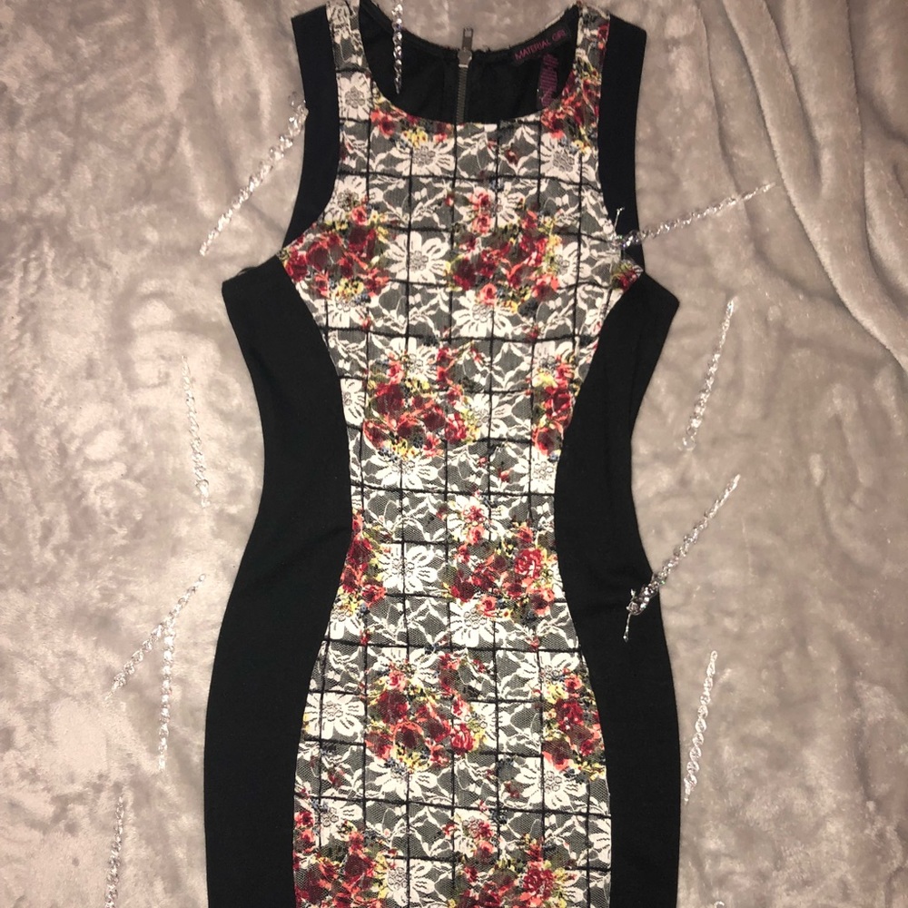 Bodycon Curvy Lace Floral Black Dress